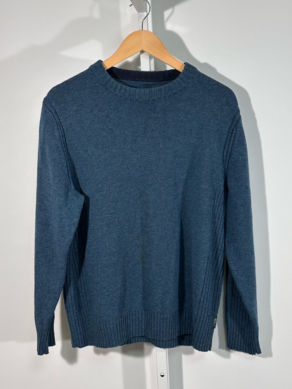 Woolrich Merino Wool Crewneck Sweater Blue Men’s Medium Classic Knit Pullover